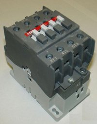 ABB CONTACTOR 28 AMP 3-POLE 120VAC (A26-30-10-84)