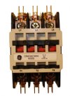 Show product details for CONTACTOR 30AMP 3-POLE 110-120V GE (CR453AC3AAA)