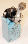 Show product details for LIMIT SWITCH, SINGLE POLE DOUBLE THROW, DOUBLE BREAK, HONEYWELL SZL-WLD-A